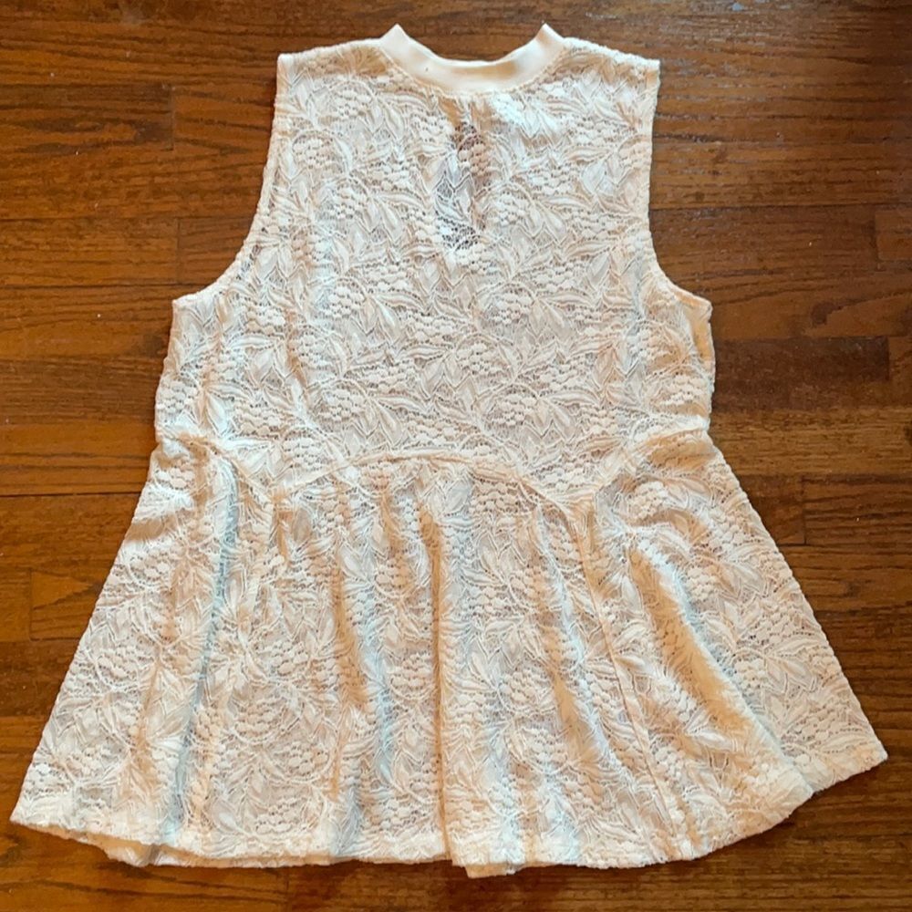 Wild Pearl Cream Crochet Tank Top